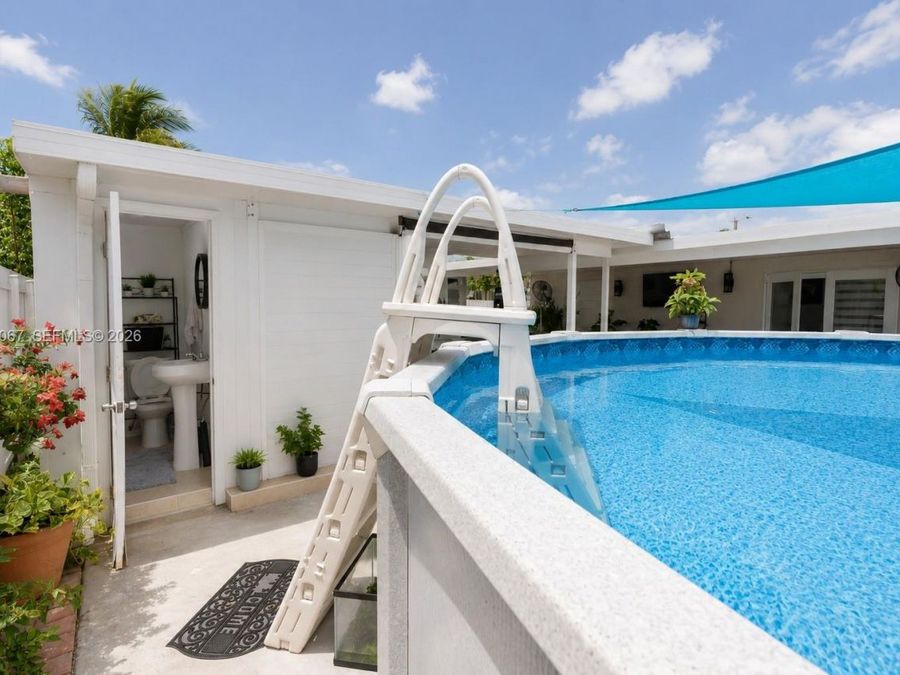 Property Image 40