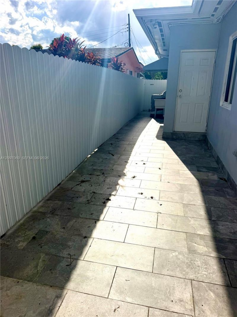 1130 NW 34th Ave , Unit A, Miami, FL 33125 Photo