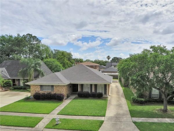 4305 FERRAN Drive , Metairie, LA 70002