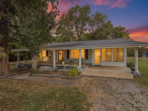 135 Mullins Chapel Rd , Shelbyville, TN 37160