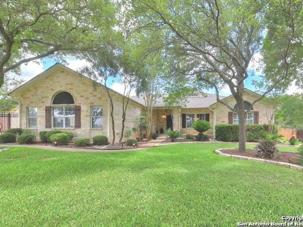 106 SPACIOUS SKY, San Antonio, TX 78260