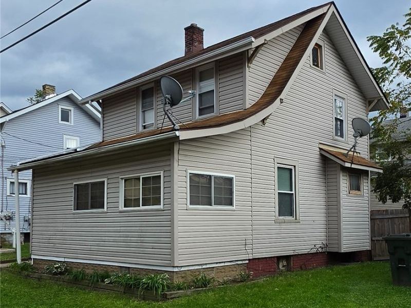 2236 8th Street NW, Canton, OH 44708 Photo 2