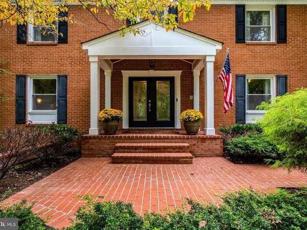 10015 SADDLE ROAD, VIENNA, VA 22181
