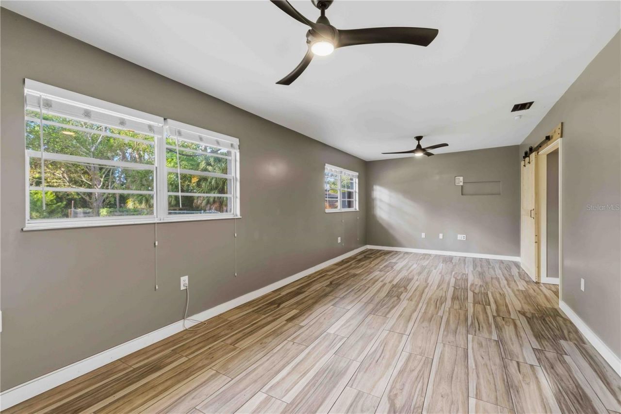 904 66th Avenue W, Bradenton, FL 34207 Photo