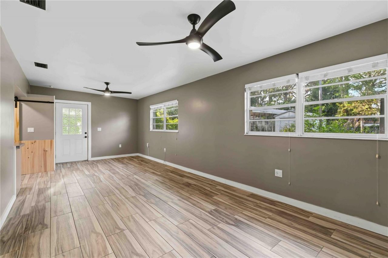 904 66th Avenue W, Bradenton, FL 34207 Photo