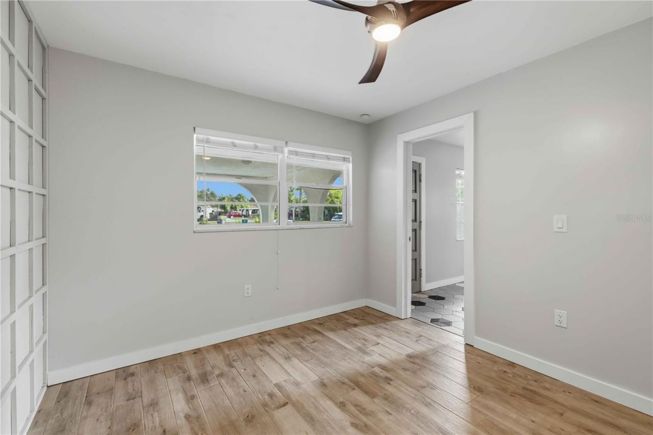 904 66th Avenue W, Bradenton, FL 34207 Photo