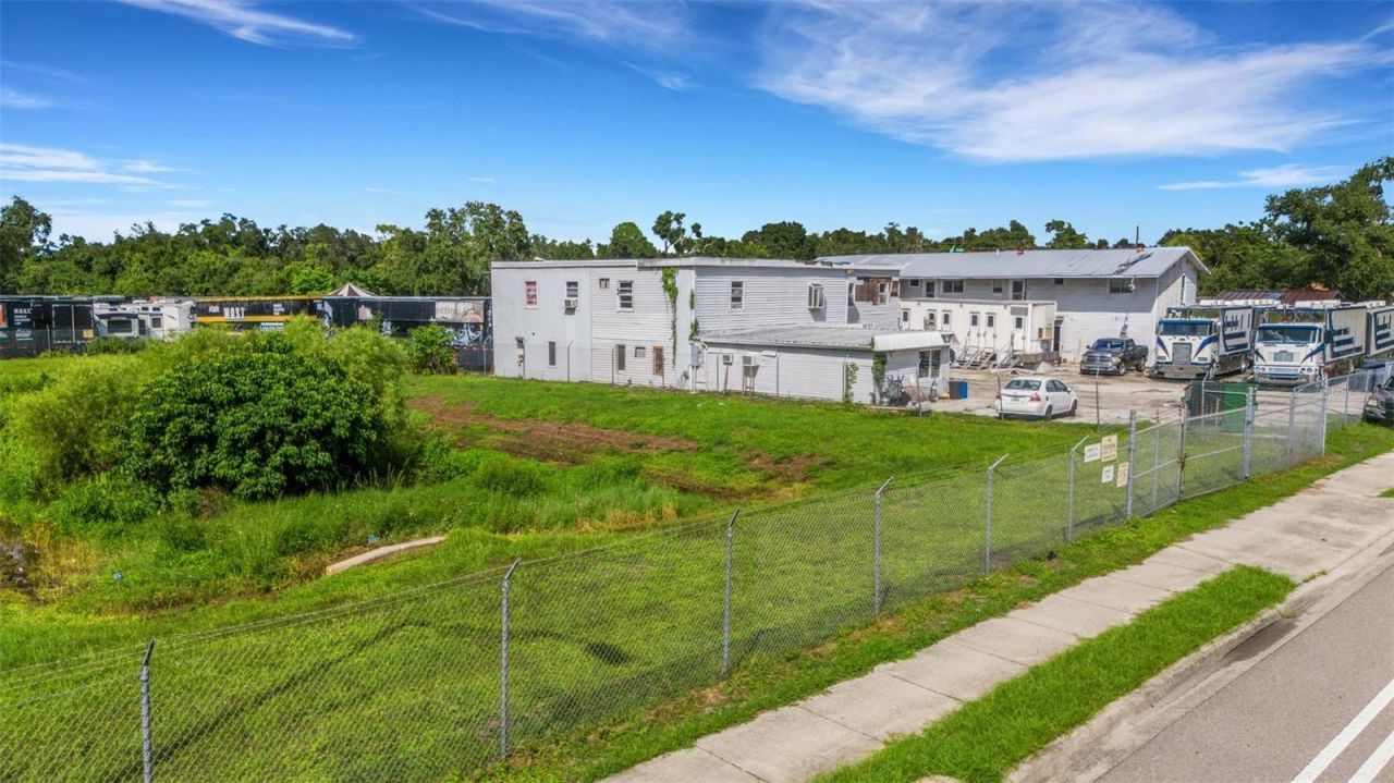 51st Avenue E, Bradenton, FL 34203 Photo