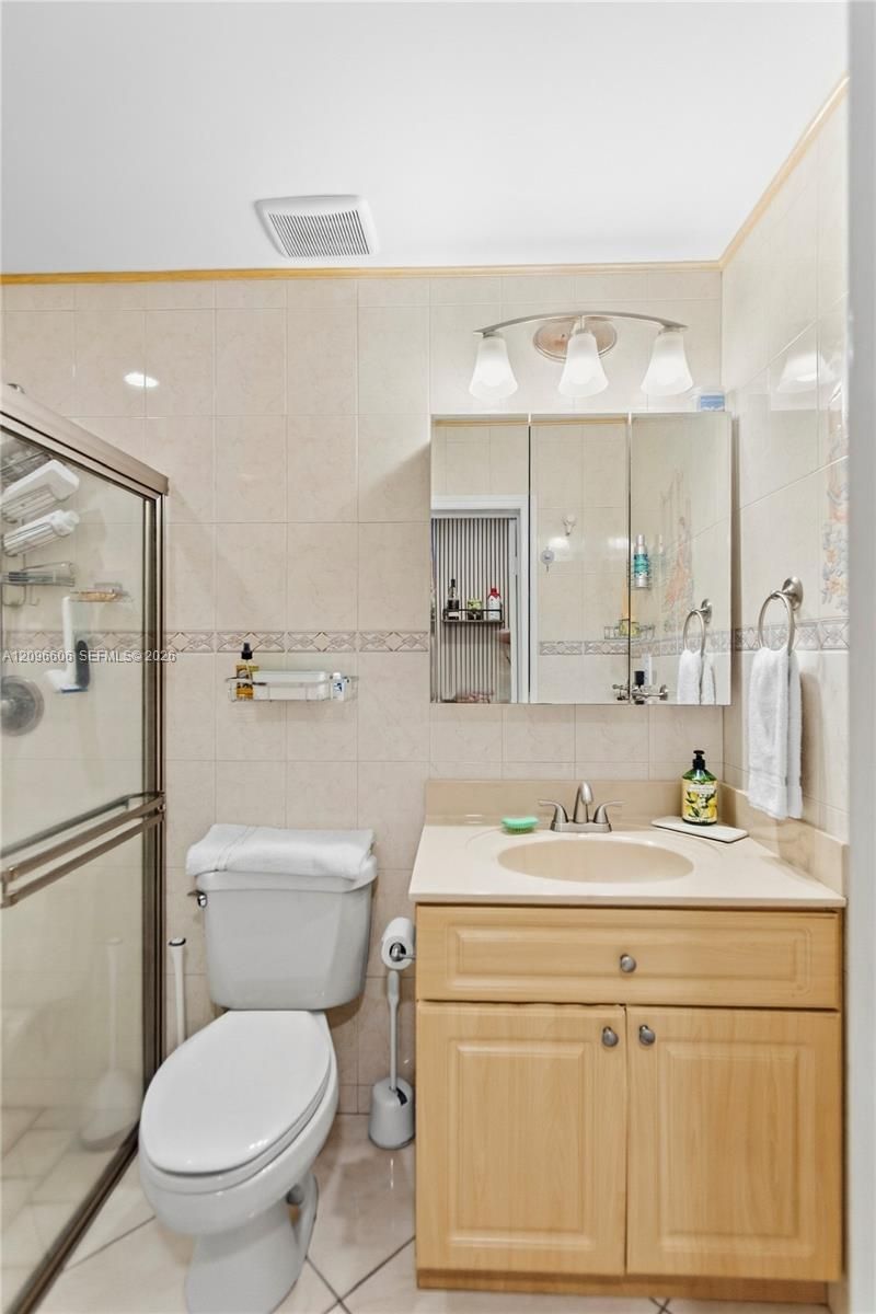 326 E 44th St , Hialeah, FL 33013 Photo