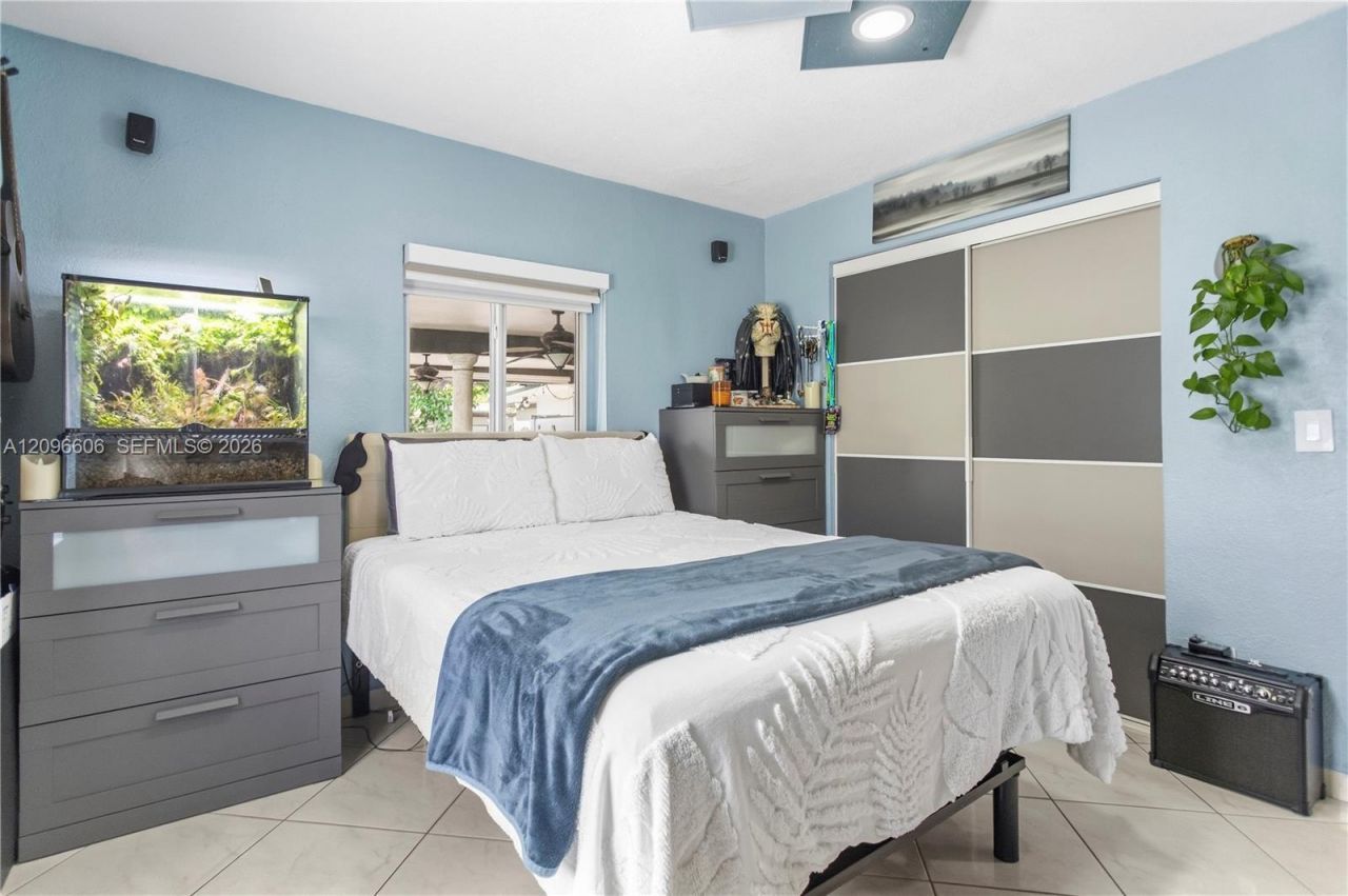326 E 44th St , Hialeah, FL 33013 Photo