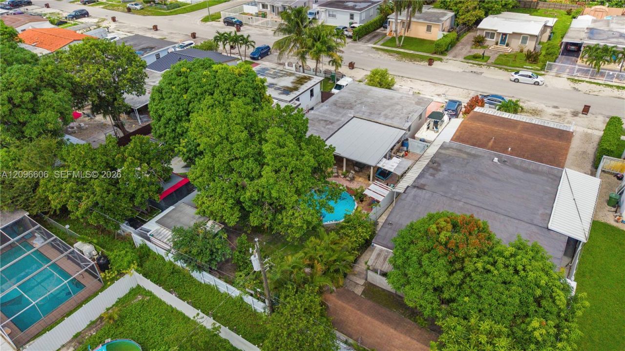 326 E 44th St , Hialeah, FL 33013 Photo