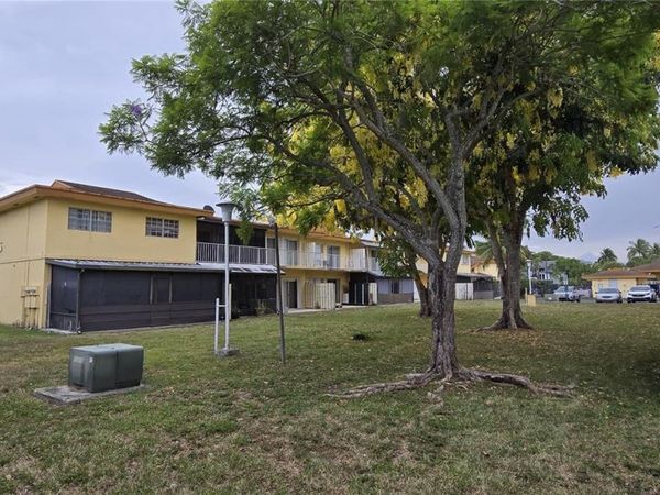 8350 SW 154th Ave , Unit 6, Miami, FL 33193