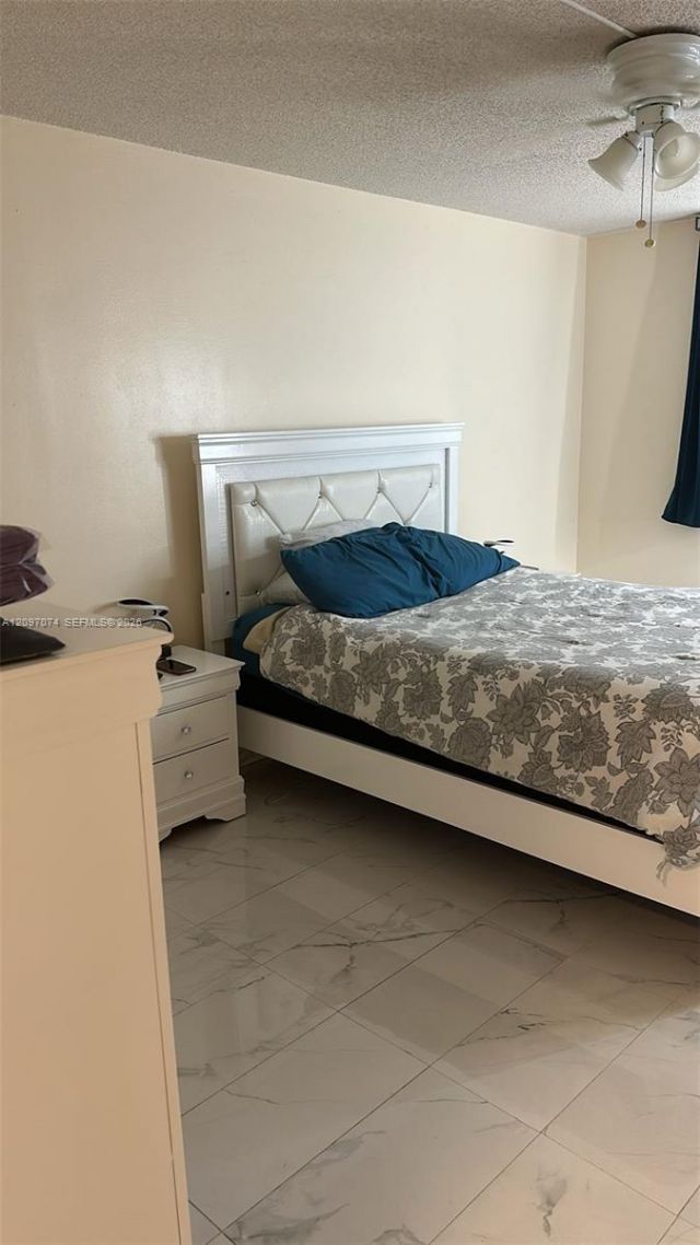 480 Executive Center Dr , Unit 4L, West Palm Beach, FL 33401 Photo