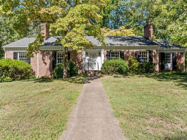 3624 Willow Lawn Drive, Lynchburg, VA 24503