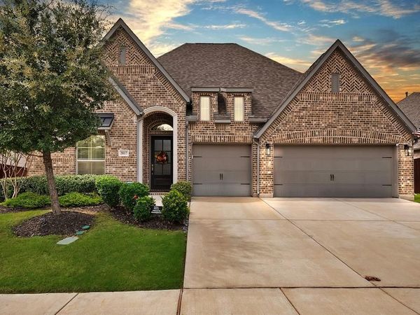 3817 Redbud Drive, Aubrey, TX 76227