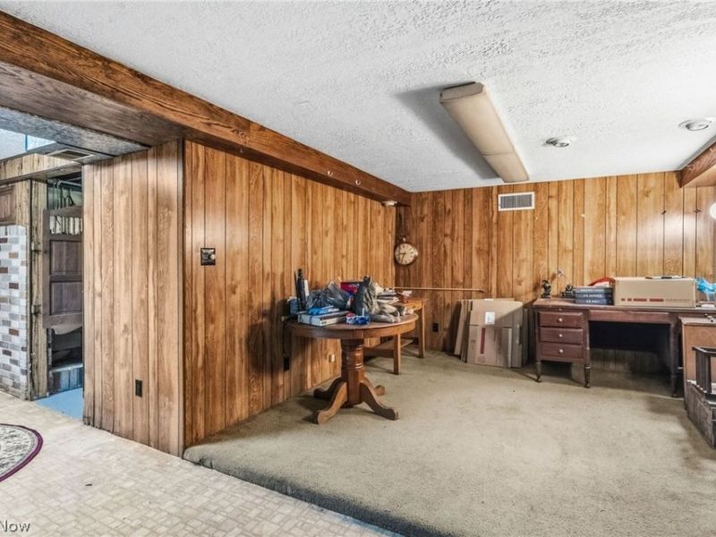 277 Devinney Avenue, Louisville, OH 44641 Photo 18