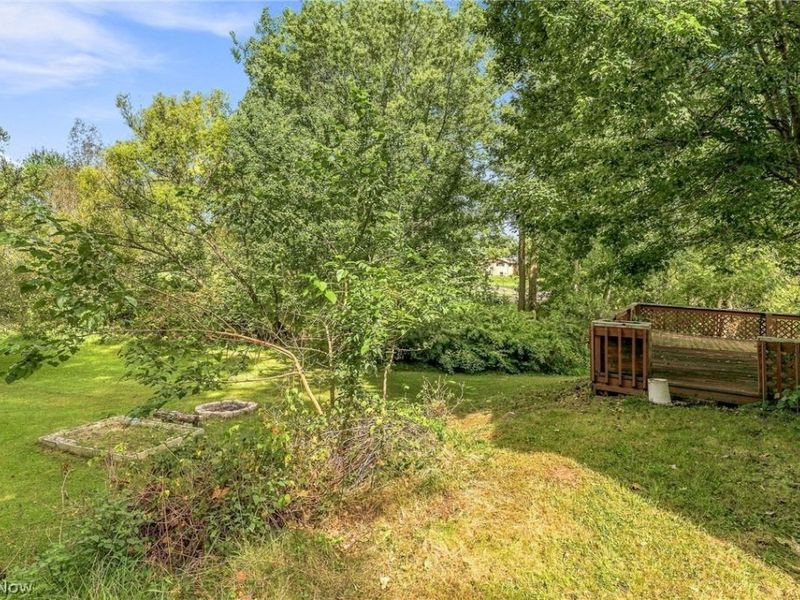 277 Devinney Avenue, Louisville, OH 44641 Photo 27