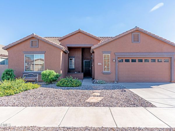 22009 E Calle De Flores, Queen Creek, AZ 85142