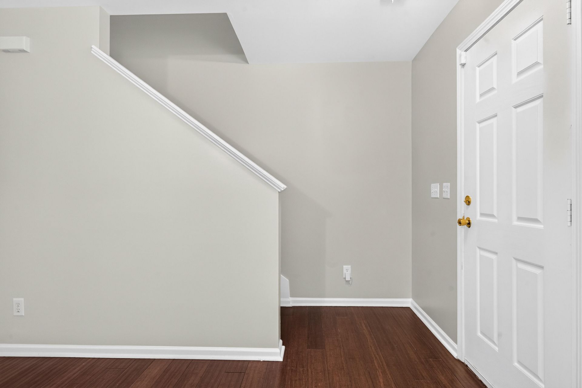 8960 Buck Run Court Photo 11
