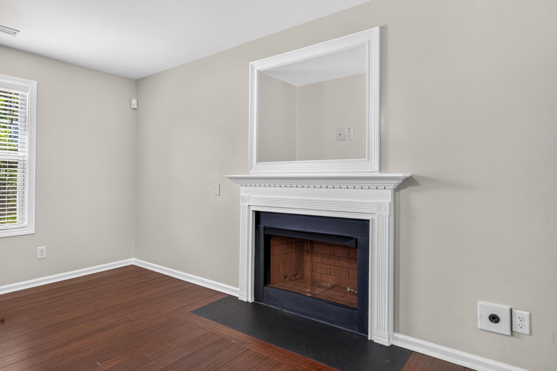 8960 Buck Run Court Photo 19