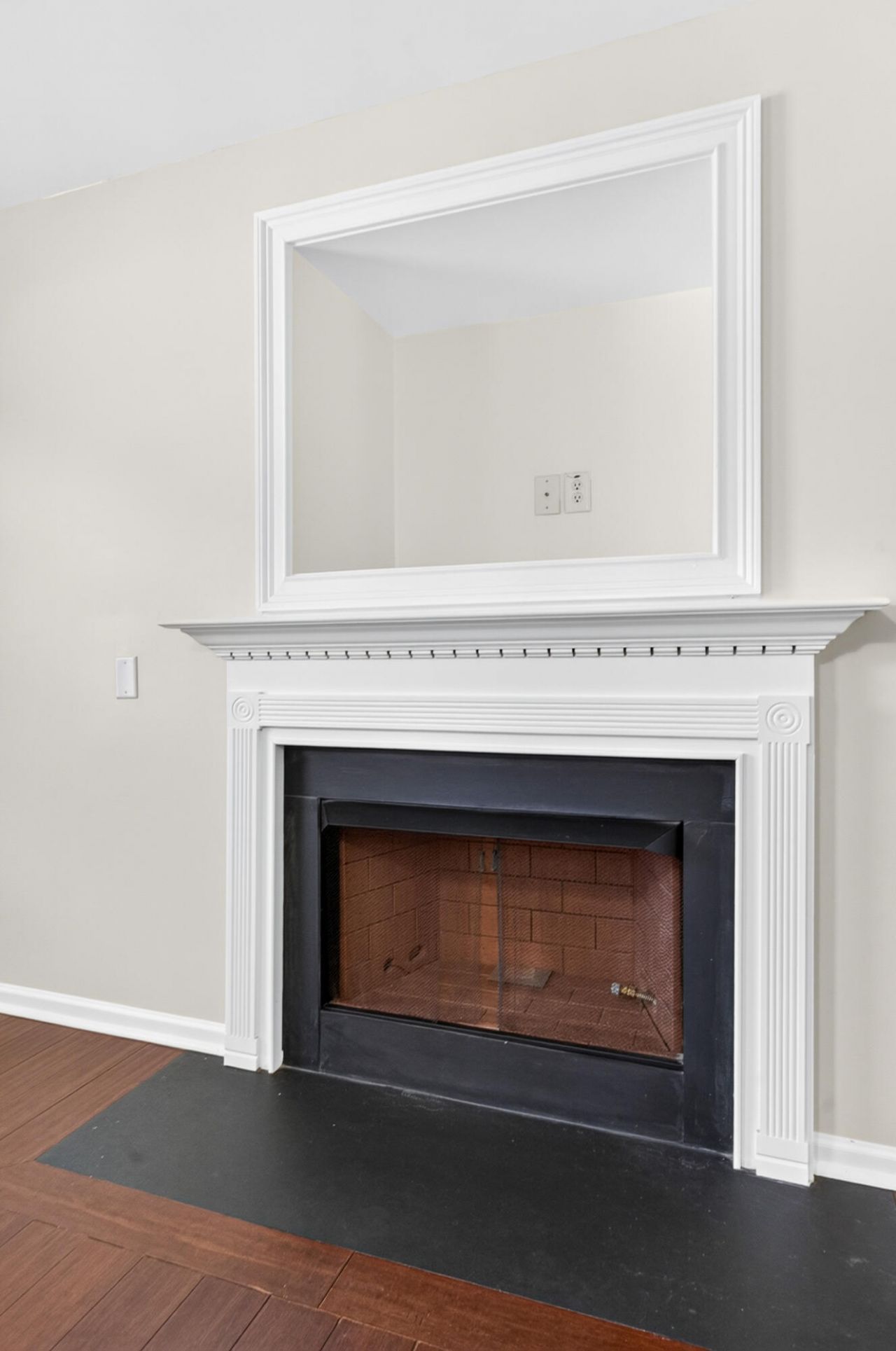 8960 Buck Run Court Photo 20