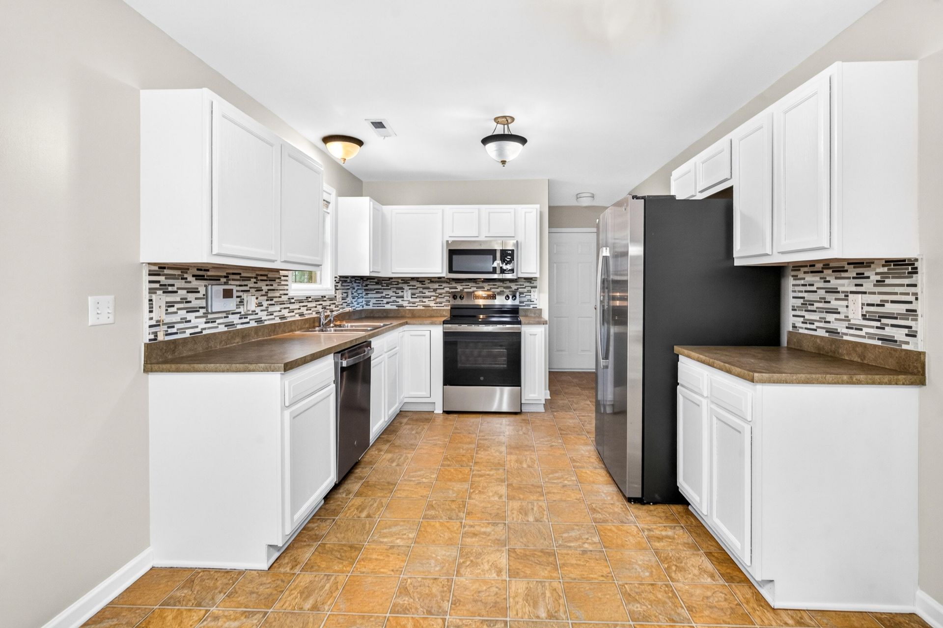 8960 Buck Run Court Photo 27