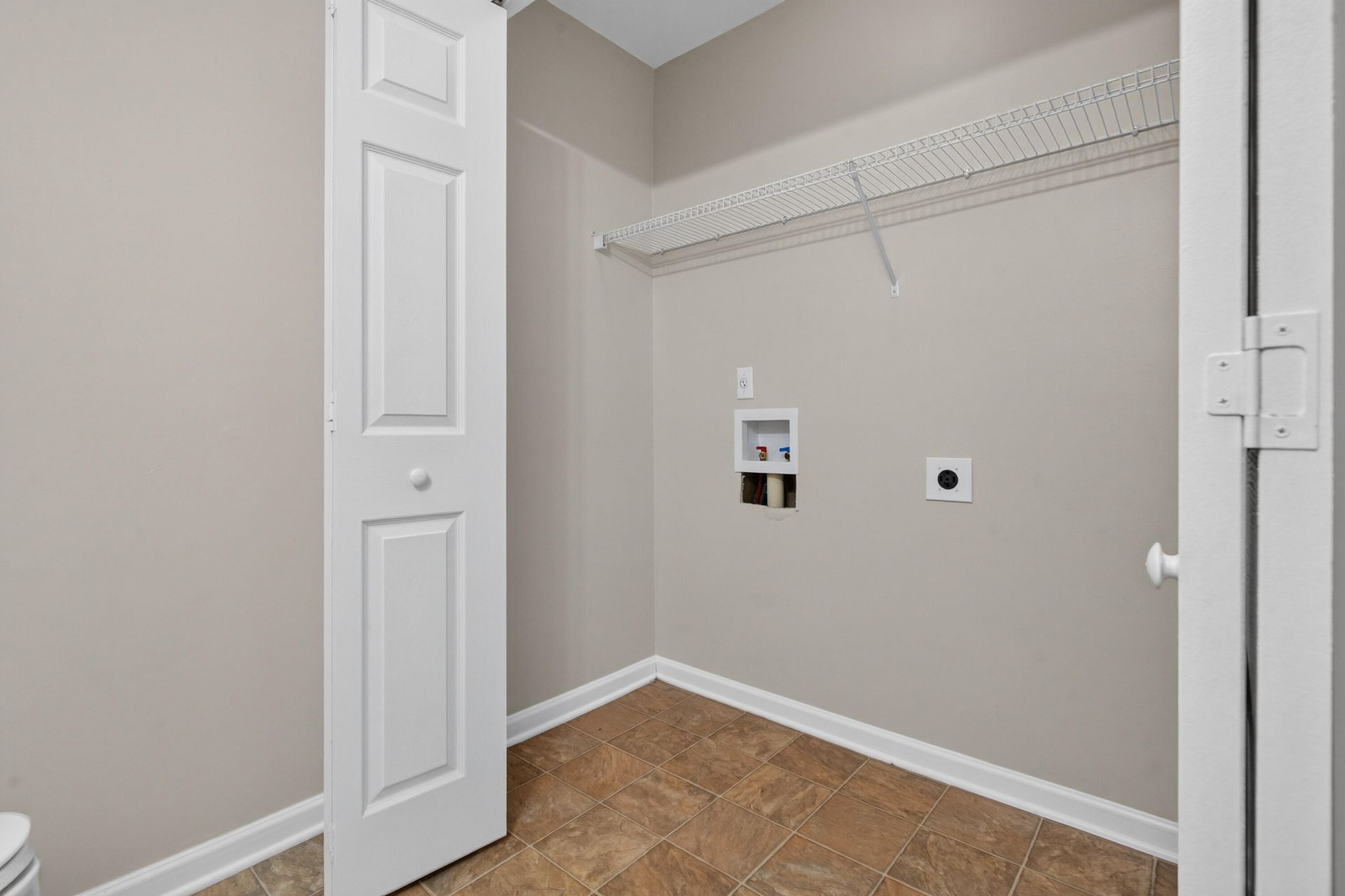 8960 Buck Run Court Photo 43