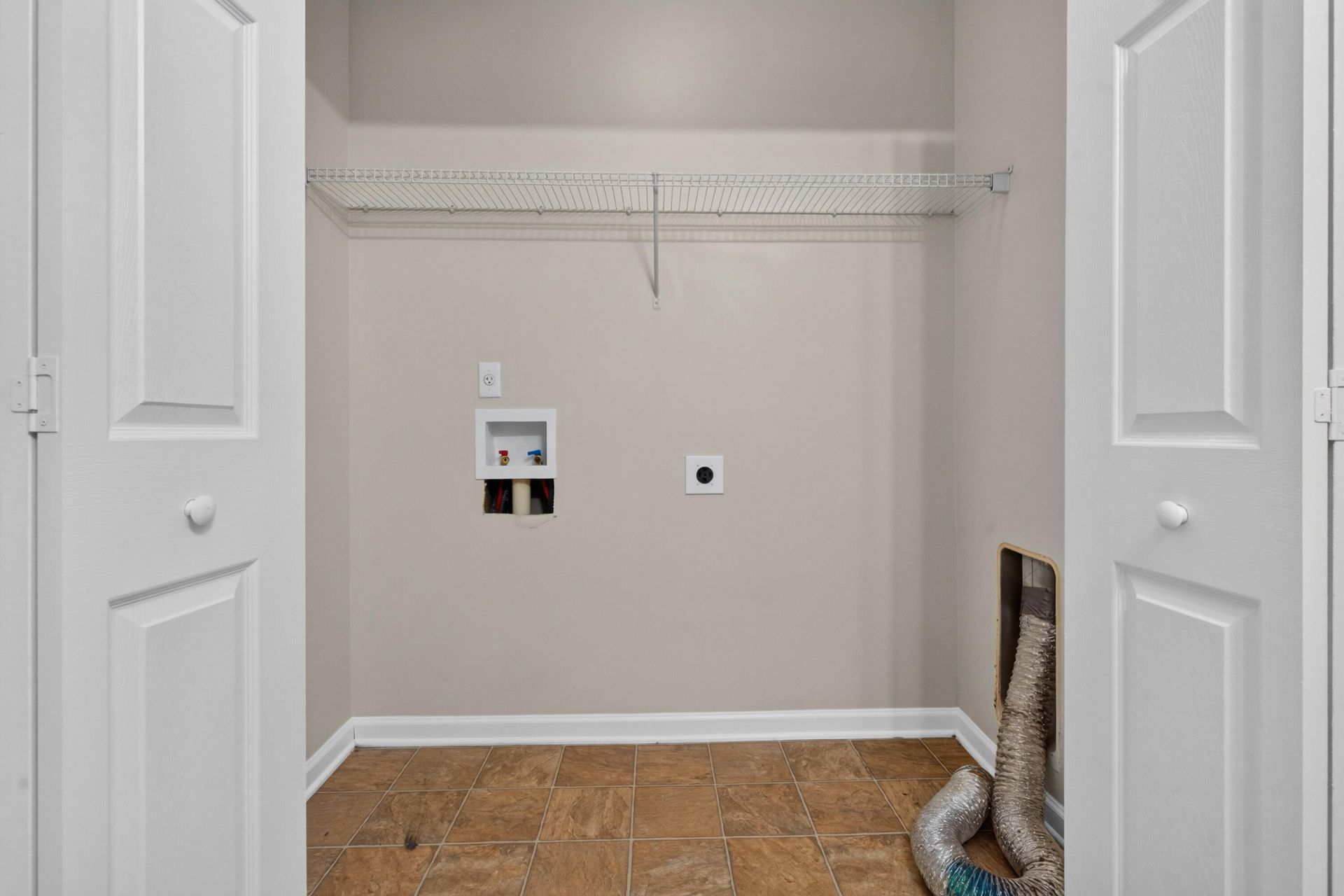 8960 Buck Run Court Photo 44