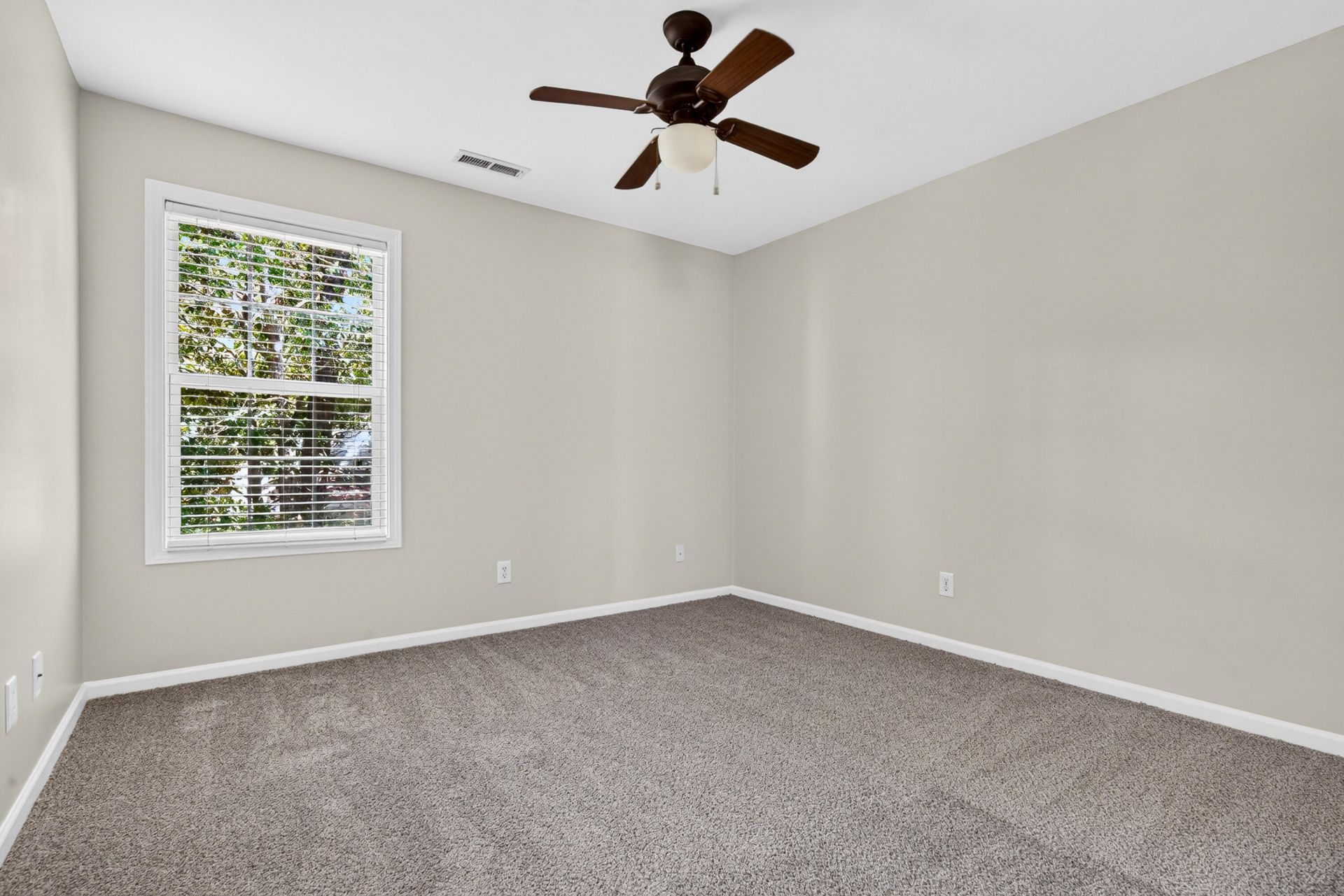 8960 Buck Run Court Photo 53