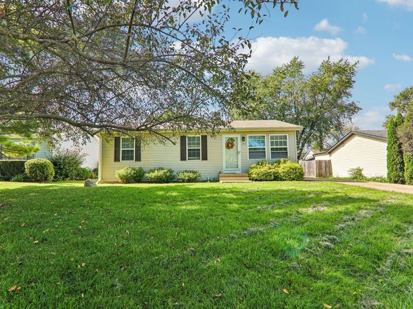 3468 Charleston Road , Waukegan, IL 60087