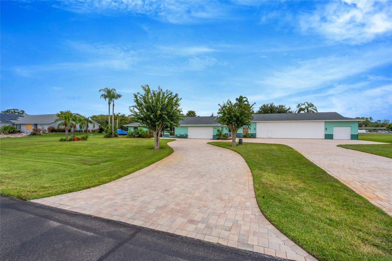 11610 Pilot Country Drive , Spring Hill, FL 34610 Photo