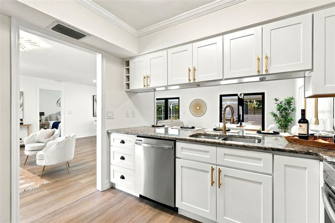 6703 Pointe West Boulevard, Bradenton, FL 34209 Photo