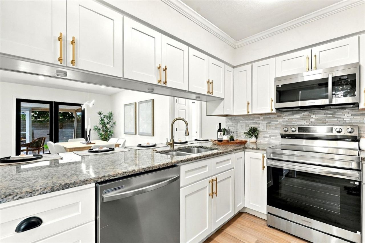 6703 Pointe West Boulevard, Bradenton, FL 34209 Photo