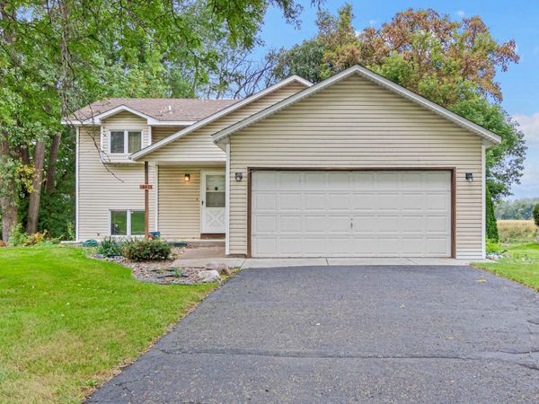 6933 Magda Drive, Maple Grove, MN 55369
