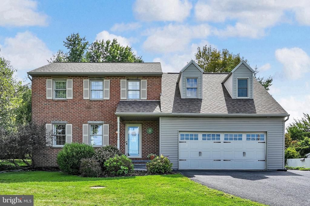 690 W CHURCH ROAD , EPHRATA, PA 17522
