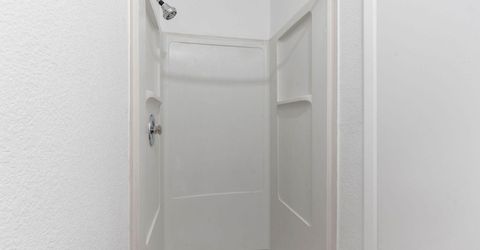 1465 E Peckham Lane, Unit 6, Reno, NV 89502 Photo