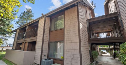 1465 E Peckham Lane, Unit 6, Reno, NV 89502 Photo