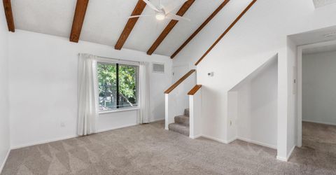 1465 E Peckham Lane, Unit 6, Reno, NV 89502 Photo