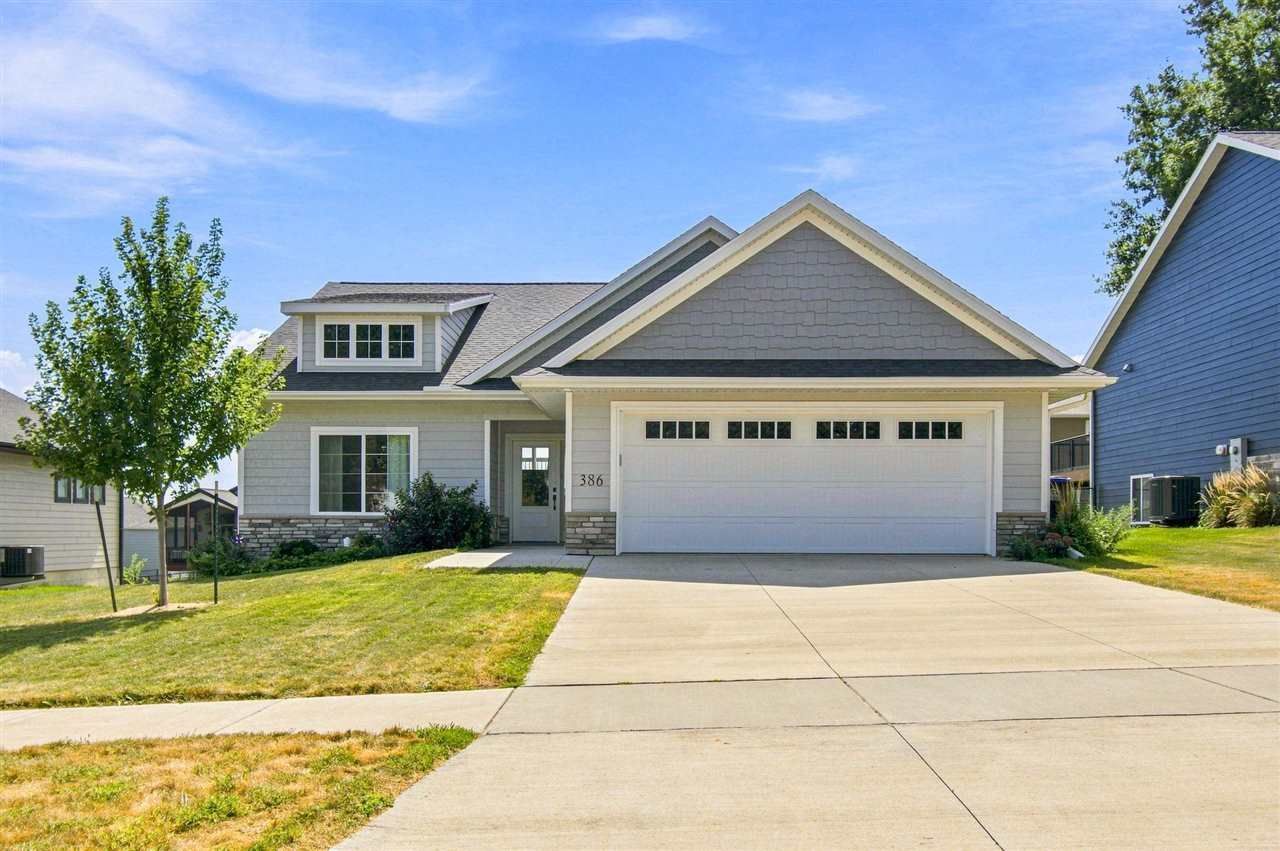 386 Sierra Trace, Coralville, IA 52241 Main Photo