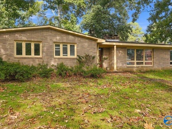 709 4th Street NE, Arab, AL 35016