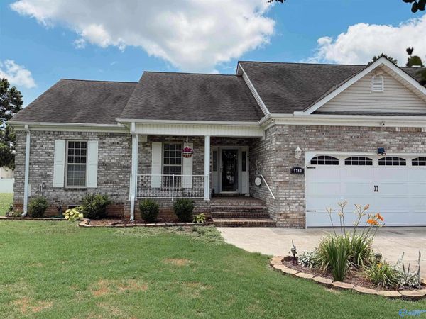 5780 Snake Road, Athens, AL 35611