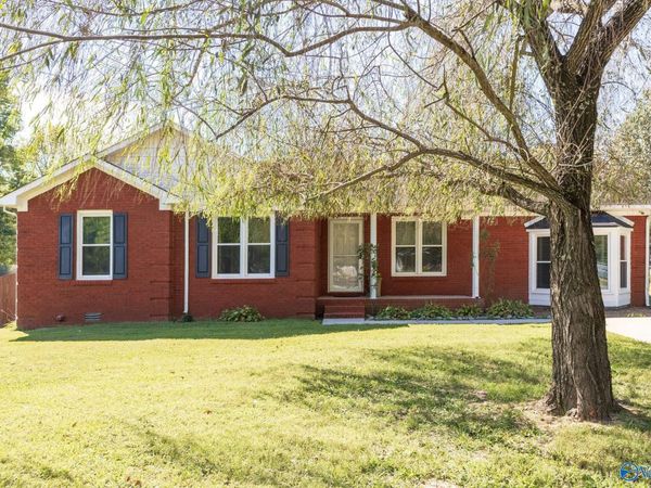 3742 Elkwood Section Road, Toney, AL 35773