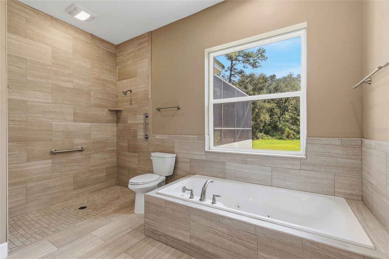 71 Perry Lane, Enterprise, FL 32725 Photo