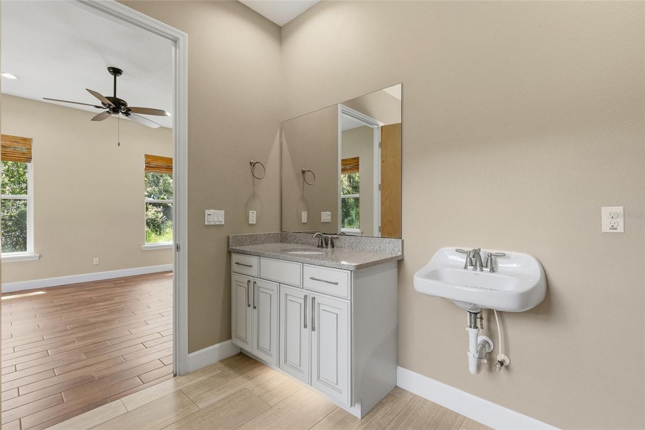 71 Perry Lane, Enterprise, FL 32725 Photo