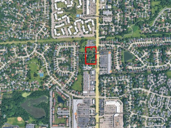 818-860 Roselle Road , Schaumburg, IL 60193