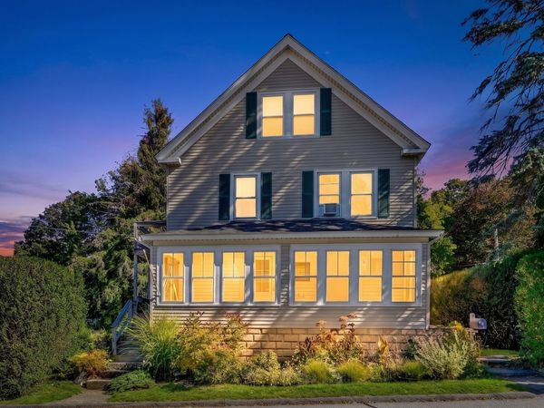 6 Crane Ave, Maynard, MA 01754