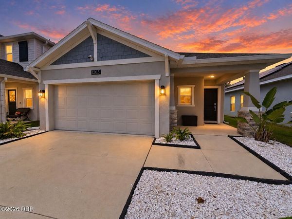 1263 Sand Trap Court, Daytona Beach, FL 32124