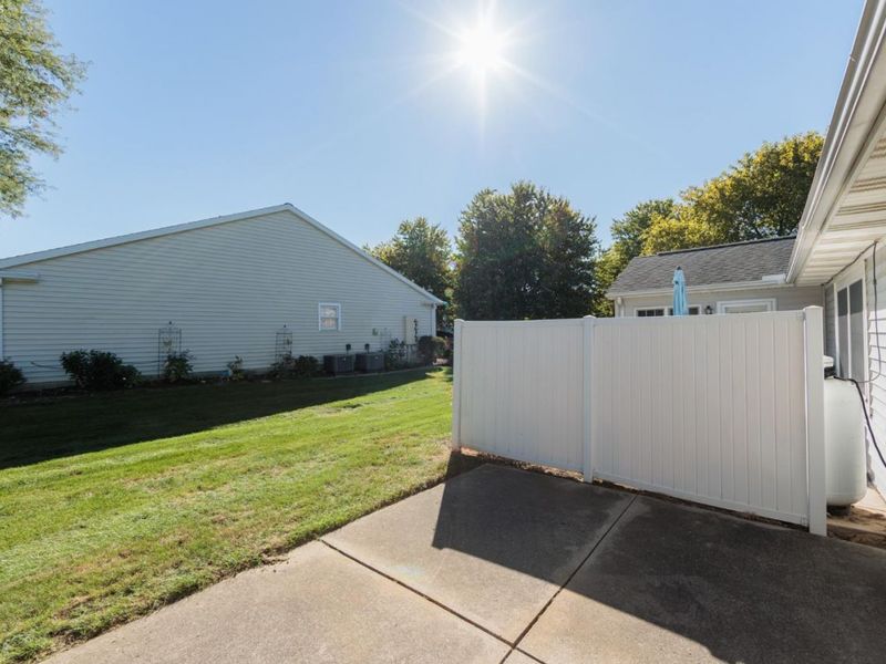 2310 Westwind Drive, Sandusky, OH 44870 Photo 33