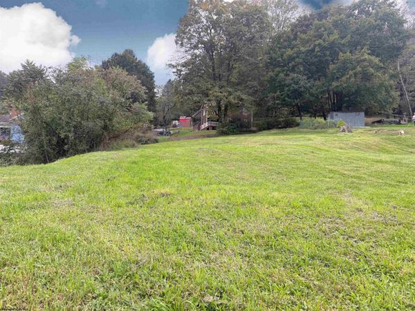 310 & 312 Warder Avenue, Grafton, WV 26354