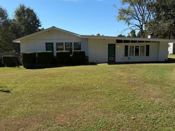 135 TAYLOR St, Parrish, AL 35580
