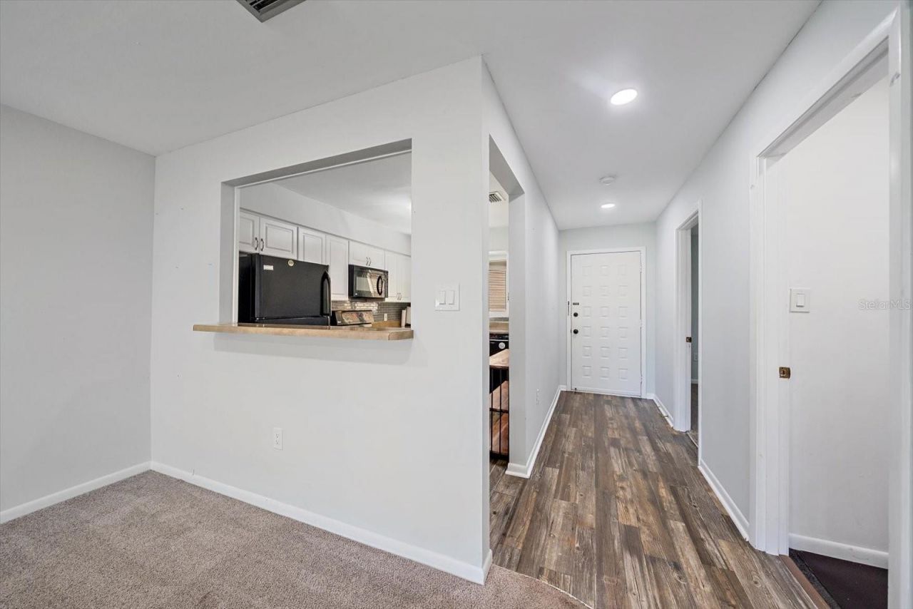 5143 Willow Links, Unit 16, Sarasota, FL 34235 Photo